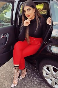 warm Pakistani splendid chicks Paki